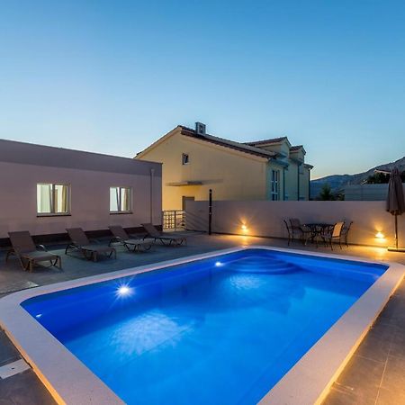 House With Private Pool Magdalena Apartman Podstrana Kültér fotó