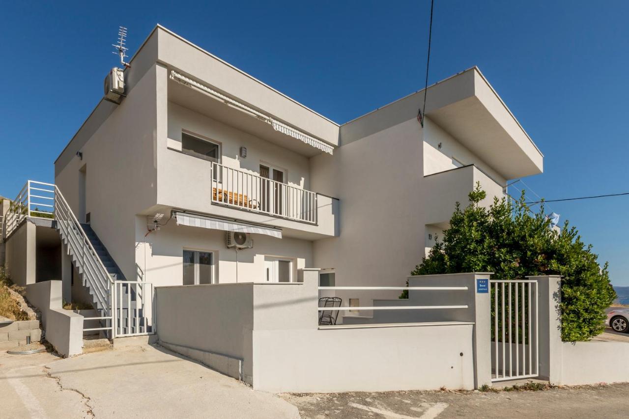 House With Private Pool Magdalena Apartman Podstrana Kültér fotó